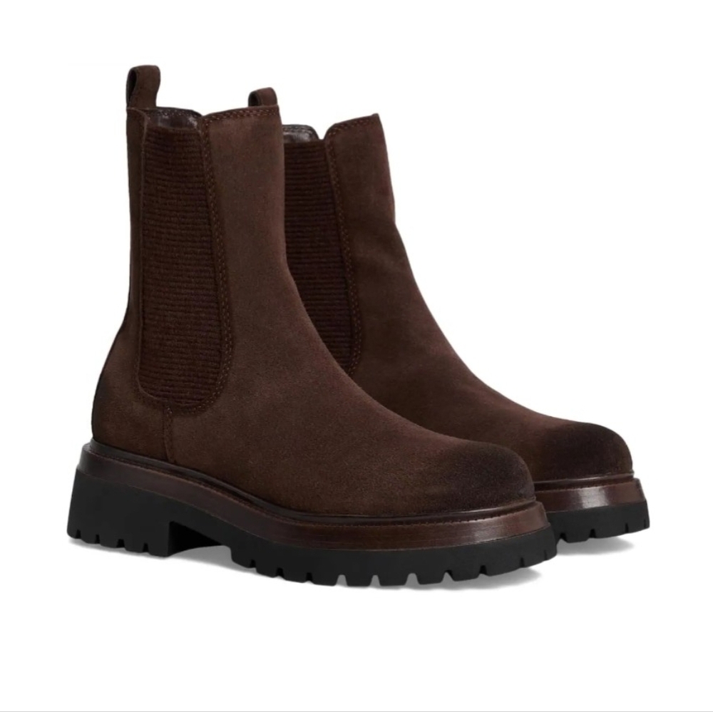 Steve Madden Brown Suede Blitzen
